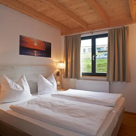 Ferienhaus Fur Bis Zu 4 Personen Zur Seeseite - #125266 Grobern